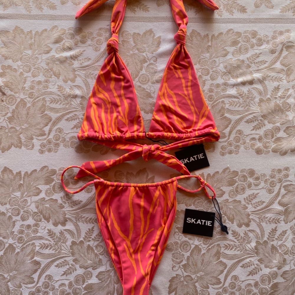 Skatie NWT Mauna Loa Bikini Set
